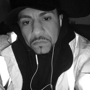 Meet your Posher, Efrain