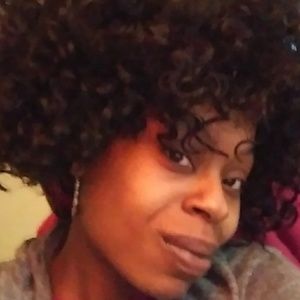 Meet your Posher, Shawna