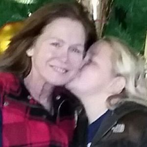 Meet your Posher, Helenmarie