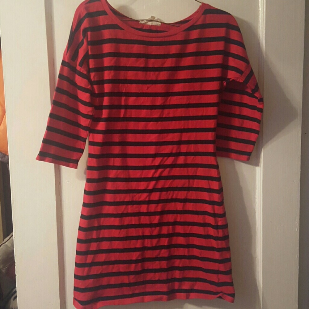 Derek Heart Woman's Top