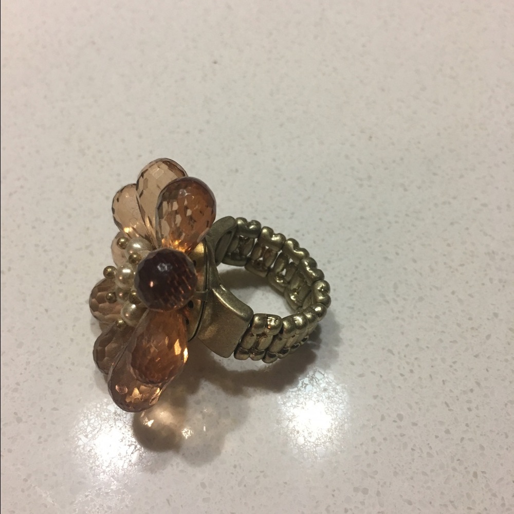 Flower Ring - Picture 3 of 3