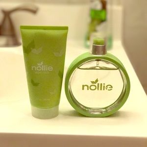 💚💚PACSUN GREEN NOLLIE PERFUME DISCONTINUED💚💚