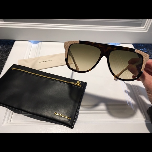 BRAND NEW Balenciaga aviator wayfarer sunglasses