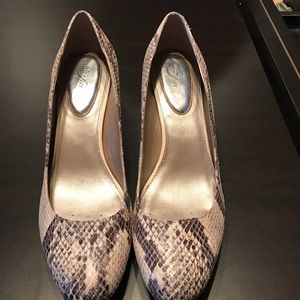 Alfani Step and Flex.  Never worn.  Size 9