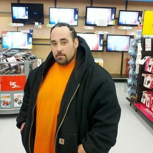 Meet your Posher, Max