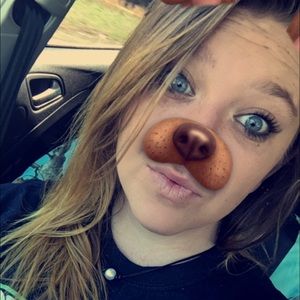 Meet your Posher, Brettney