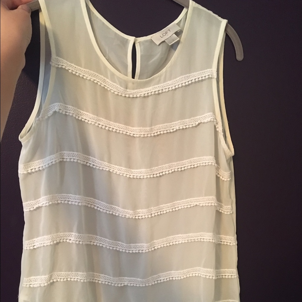 Women's tank top.