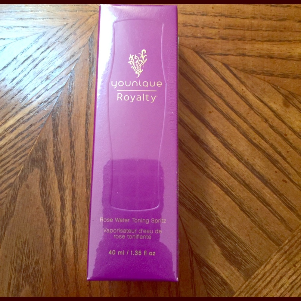 Younique Toning Spray