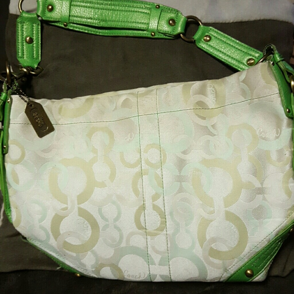 Mid size coach purse great for spring