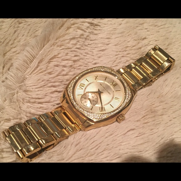 Michael Kors Bryn Watch! main image 4