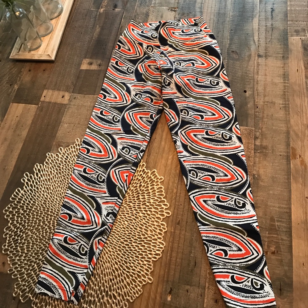 Size Small Liquido Crops