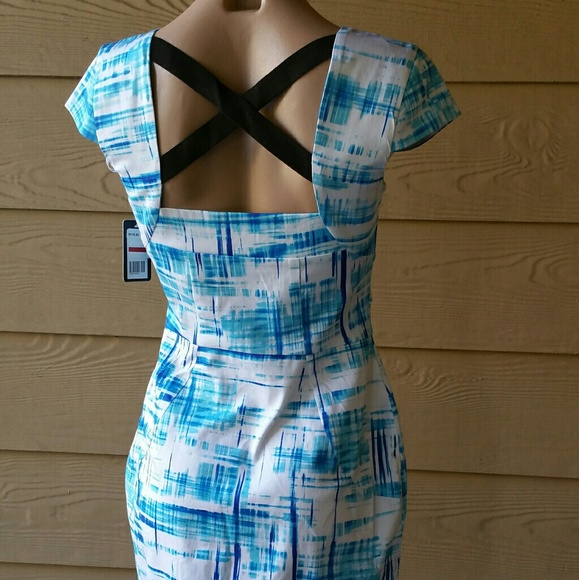 Guess blue and white sheath dress. Size 2 - Picture 3 of 7