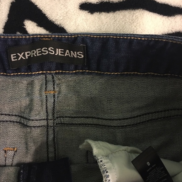 Express shorts - Picture 2 of 3