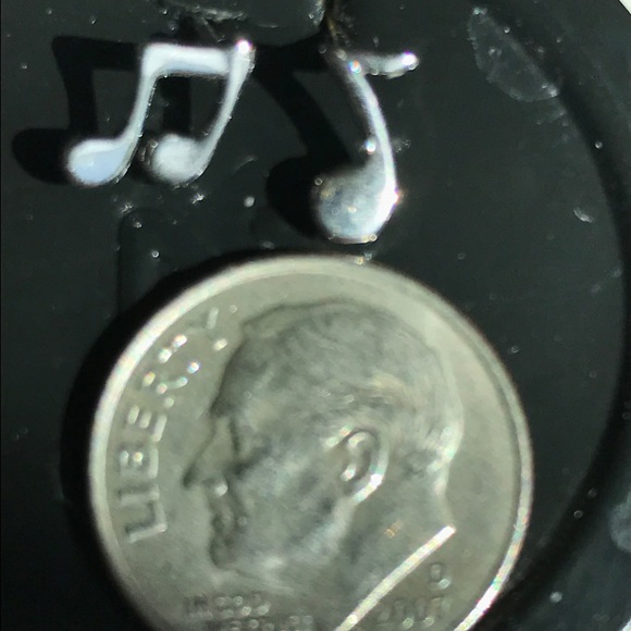 💥NEW💥STERLING MUSIC NOTE CHARM EARRINGS 🎵🎶🎵🎶 - Picture 7 of 8