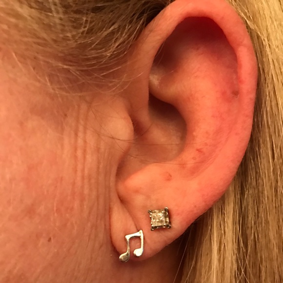 💥NEW💥STERLING MUSIC NOTE CHARM EARRINGS 🎵🎶🎵🎶 - Picture 4 of 8