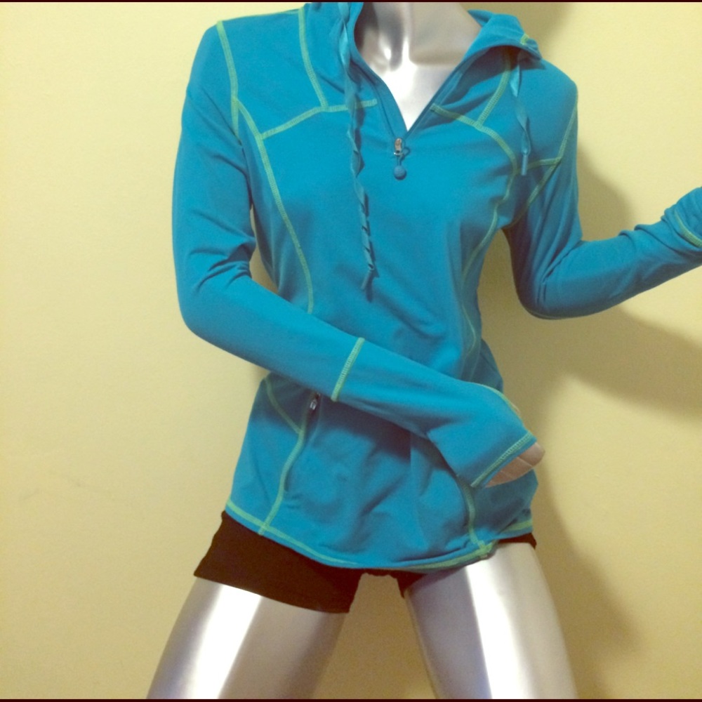 Athletic 3/4 zip hoodie