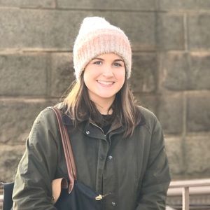 Meet your Posher, Emily