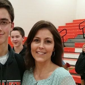 Meet your Posher, Stacy