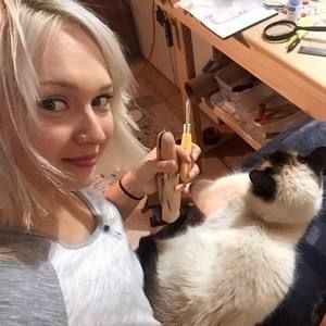 Meet your Posher, Erin