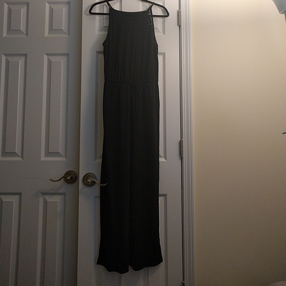 Cute maxi dress with geometrical front