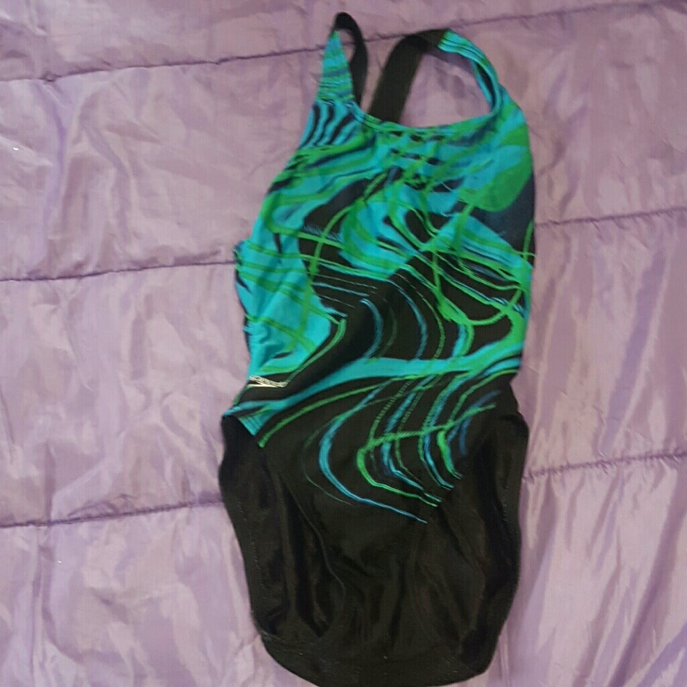 Speedo Swimsuit 🏊🏄final price drop