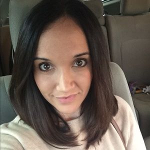 Meet your Posher, Jillian