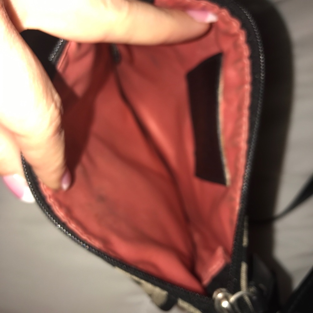 AUTHENTIC Coach Crossbody - Picture 3 of 4