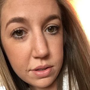 Meet your Posher, Brianne