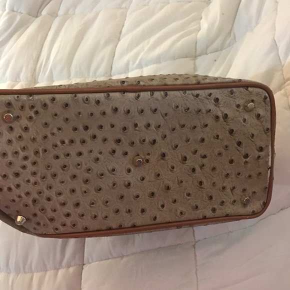 Authentic Valentina - Picture 3 of 4