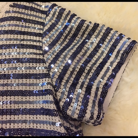 Knit and sequin tee! - Picture 3 of 6