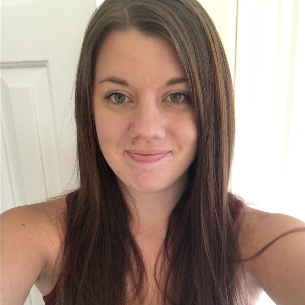 Meet your Posher, Amber