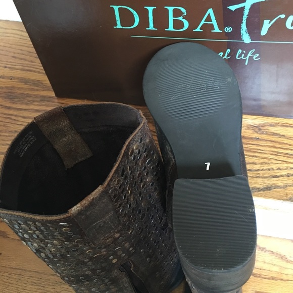 Dina.true BOOTS size 7 BROWN Leather/WITH STUDS - Picture 6 of 8