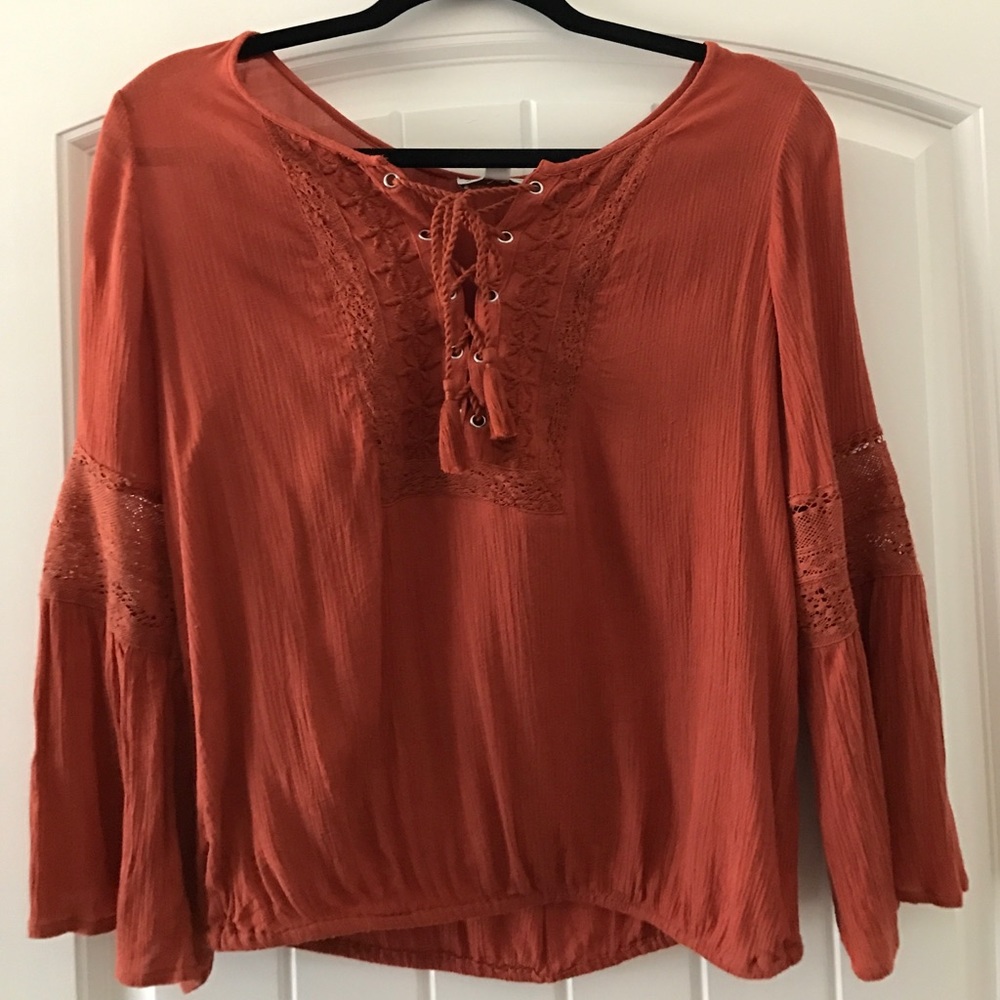American Eagle peasant top