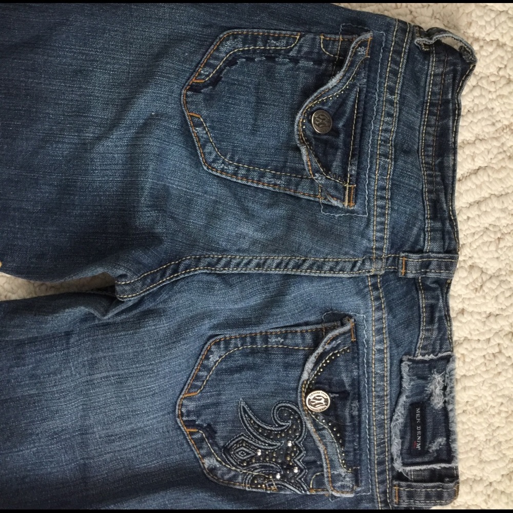 MEK Buckle jeans