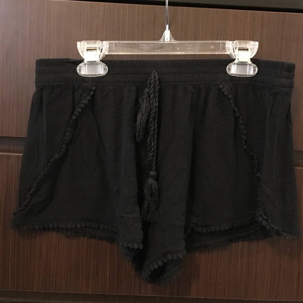 "Be Cool" brand black flowy shorts
