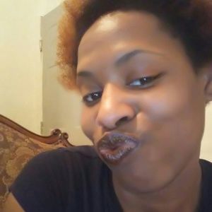 Meet your Posher, Vashti