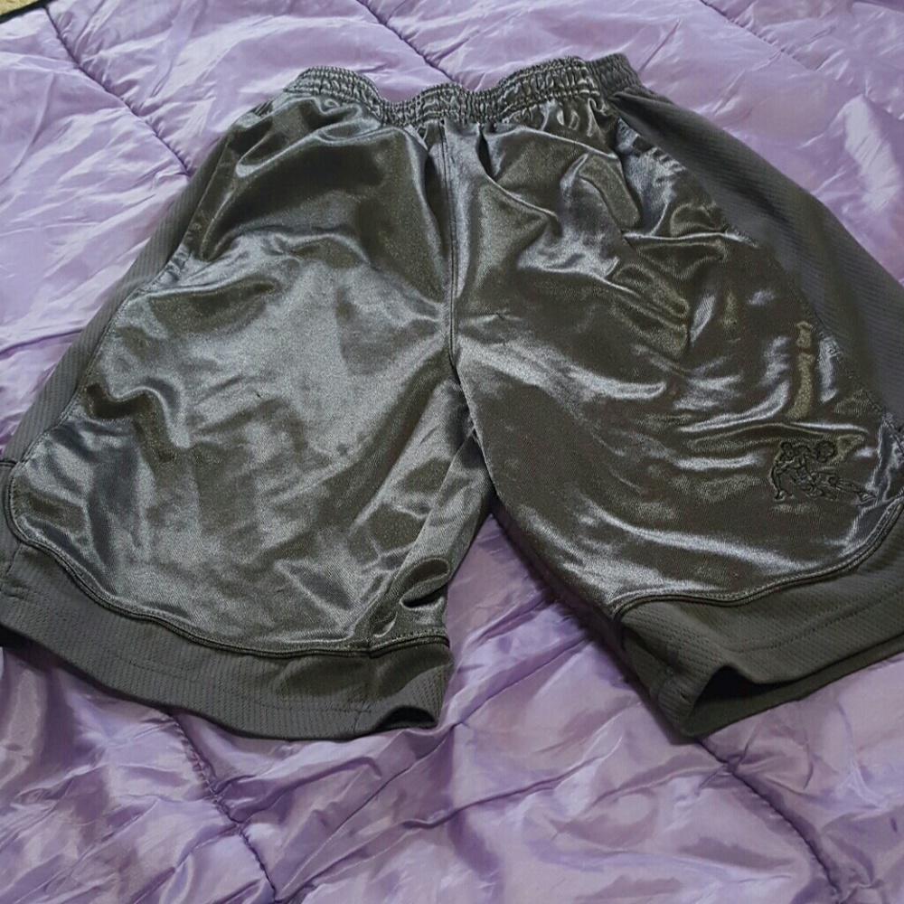 And1 basketball shorts