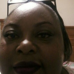 Meet your Posher, Annette