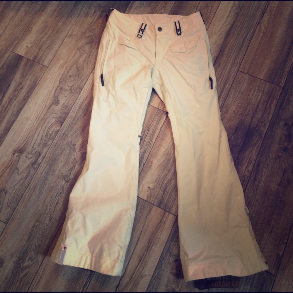 Never worn off white snow pants