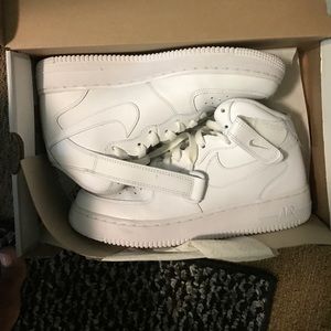 High top Air Force 1s