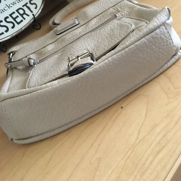 Purse - Picture 4 of 4