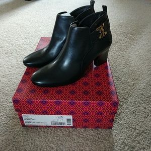 Authentic Tory Burch Gemini Link Bootie