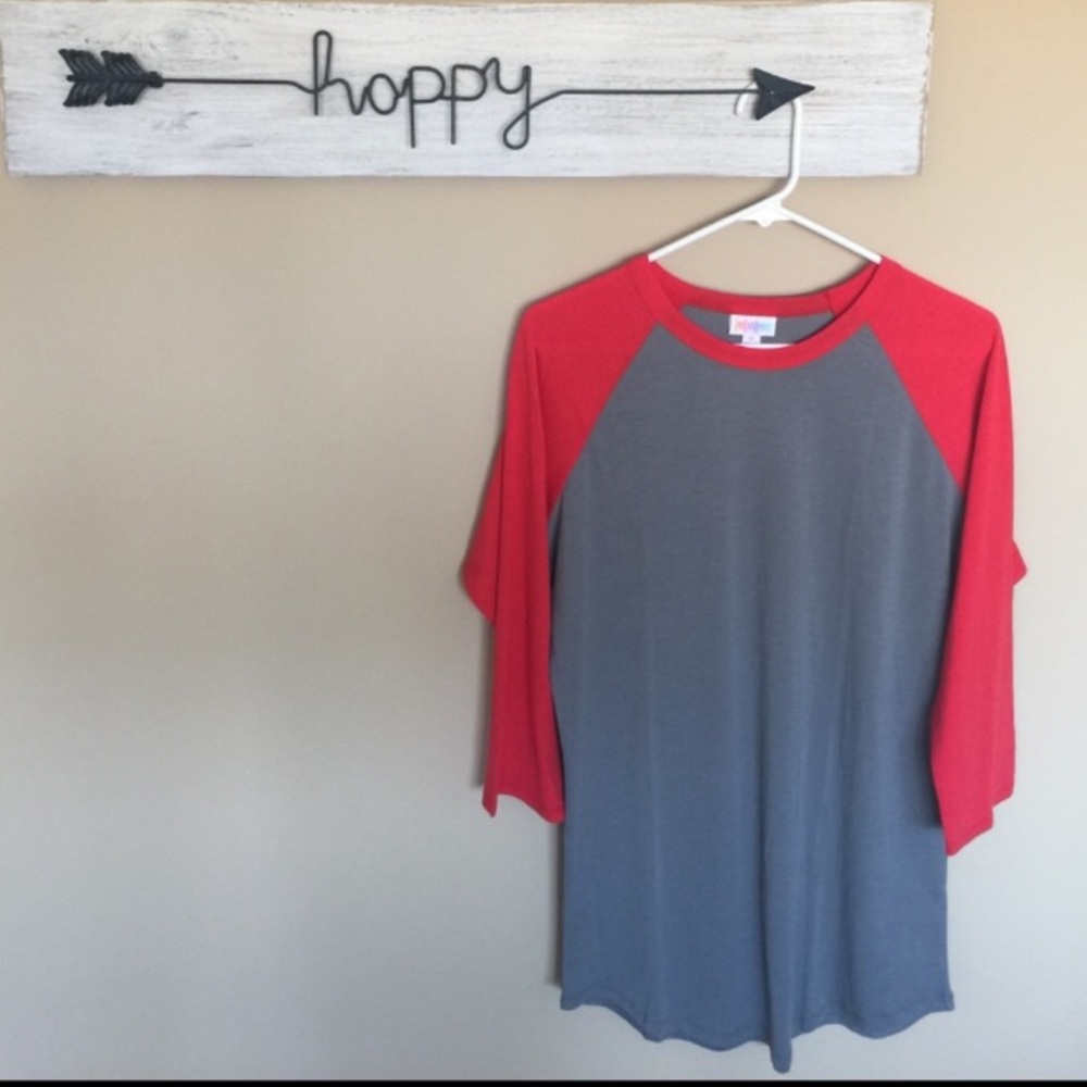 LuLaRoe-medium -Randy-gray w/red trim- NWT