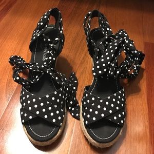 Wrap up the ankle wedges