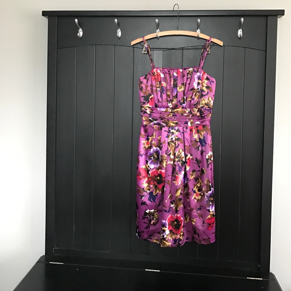 Floral pleated party dress