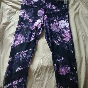 NWOT Fabletics MEMBER EXCLUSIVE godiva legging