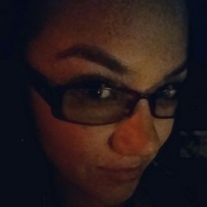 Meet your Posher, Yesenia