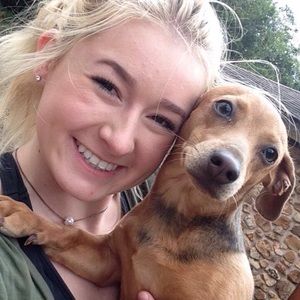 Meet your Posher, Alivia