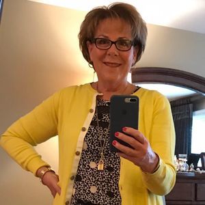 Meet your Posher, Janet