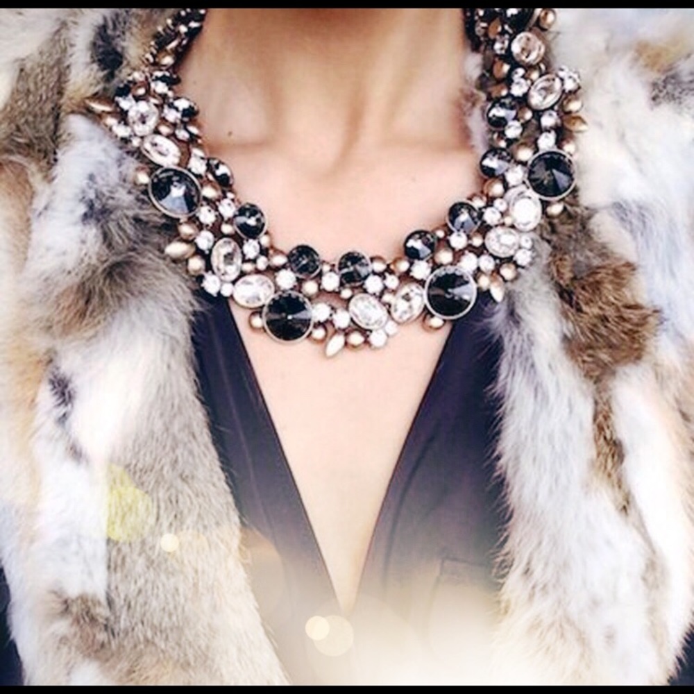 💥💥Statement necklace Black & Gold accents 💥💥